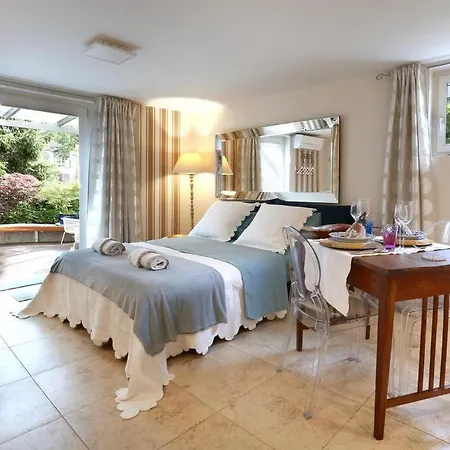 Romantic Nest With Free Parking *